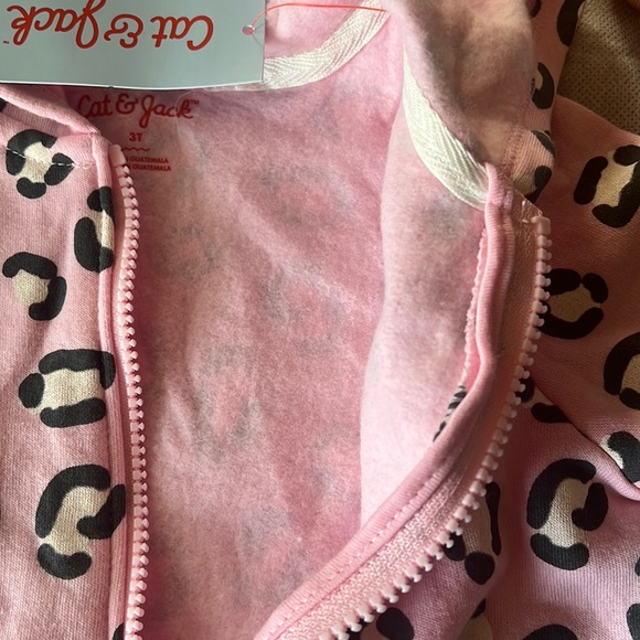 Cat & Jack girl sweater - Picture 2 of 2